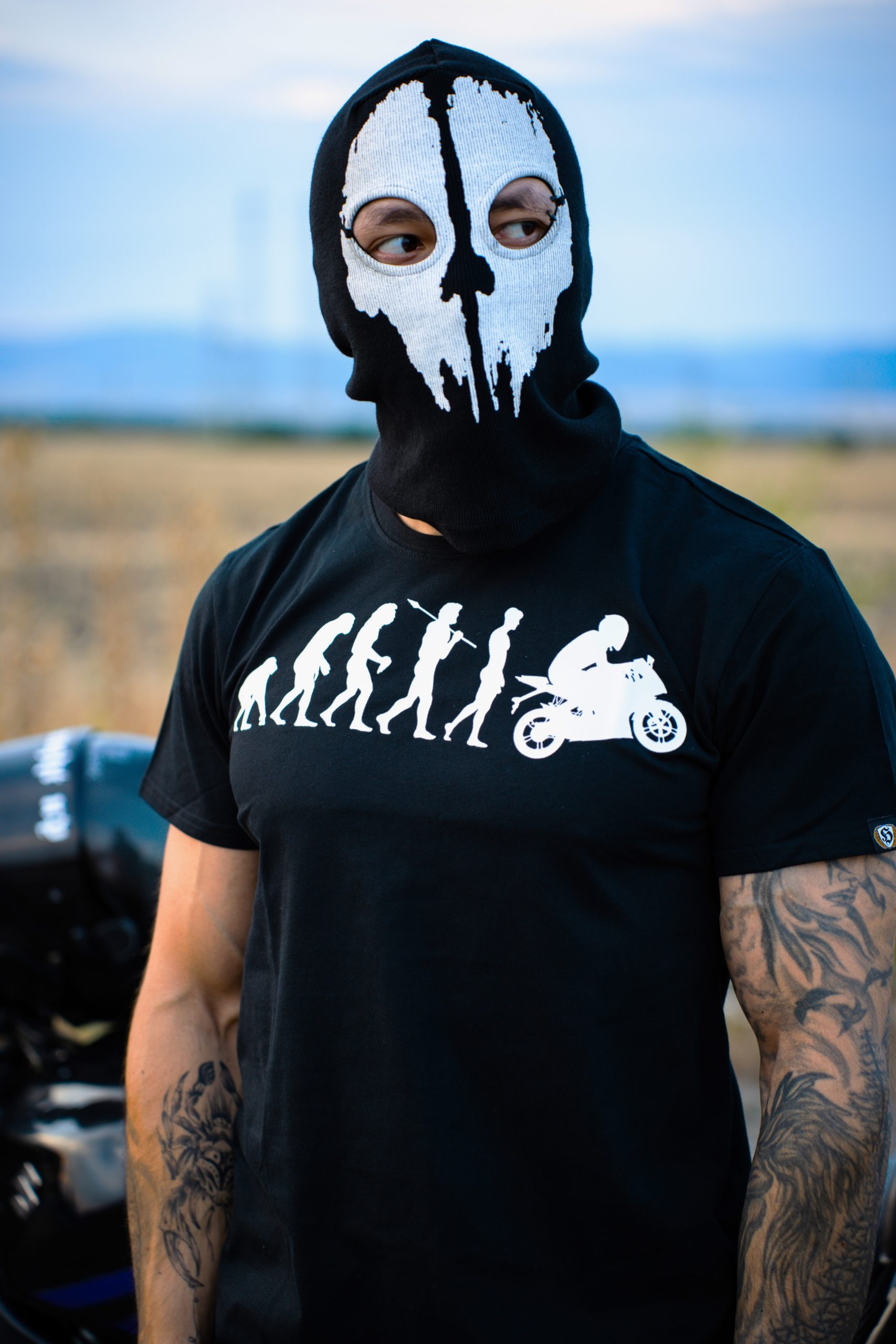 15 (1 of 1) Мото Тениска "Human Evolution for Bikers" - Image 1